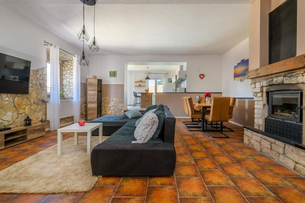 Holiday House Boky Vodnjan Extérieur photo
